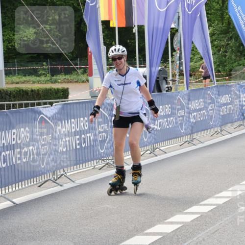 29.06.2025 - hella hamburg halbmarathon Strokosch-Dieckow http://msf.ph/oto/8195959 29.06.2025 09:40:40 Ziel 20022, 20032 meine-sportfotos.de