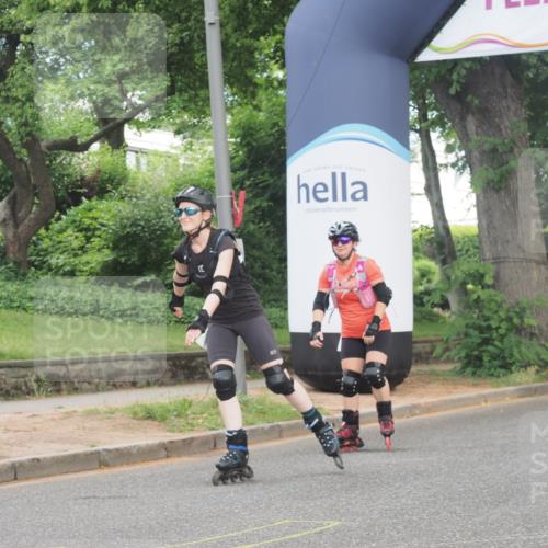29.06.2025 - hella hamburg halbmarathon KatJ http://msf.ph/oto/8195966 29.06.2025 09:27:50 Zwischen KM18-KM19  meine-sportfotos.de