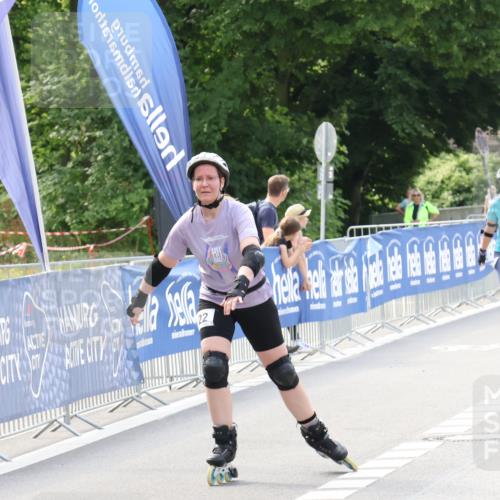 29.06.2025 - hella hamburg halbmarathon Strokosch-Dieckow http://msf.ph/oto/8196035 29.06.2025 09:40:44 Ziel 20022, 20032, 20098 meine-sportfotos.de