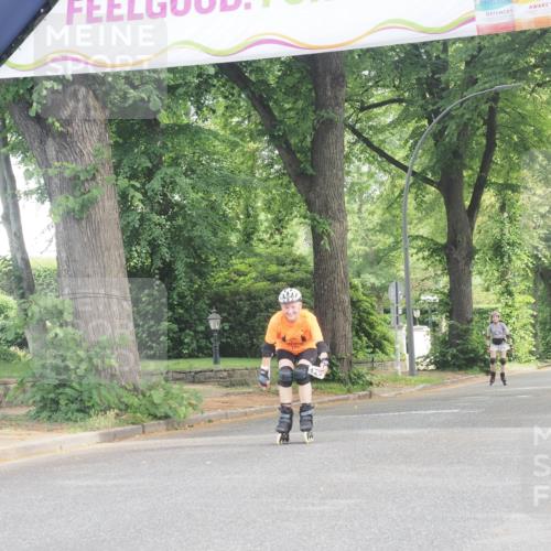 29.06.2025 - hella hamburg halbmarathon KatJ http://msf.ph/oto/8196078 29.06.2025 09:28:11 Zwischen KM18-KM19  meine-sportfotos.de