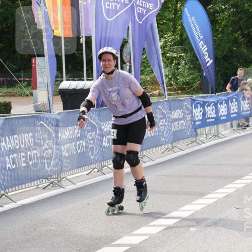 29.06.2025 - hella hamburg halbmarathon Strokosch-Dieckow http://msf.ph/oto/8196092 29.06.2025 09:40:46 Ziel 20022, 20098 meine-sportfotos.de