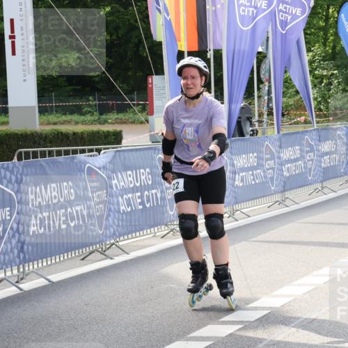 29.06.2025 - hella hamburg halbmarathon Strokosch-Dieckow http://msf.ph/oto/8196108 29.06.2025 09:40:46 Ziel 20022, 20098 meine-sportfotos.de