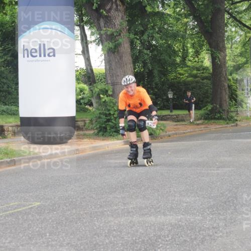 29.06.2025 - hella hamburg halbmarathon KatJ http://msf.ph/oto/8196124 29.06.2025 09:28:12 Zwischen KM18-KM19  meine-sportfotos.de