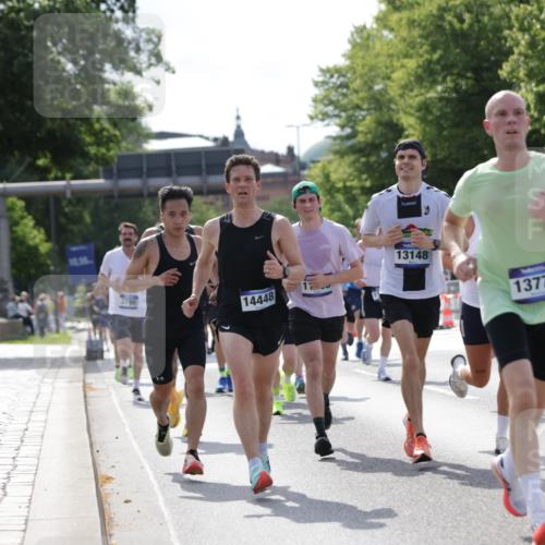 29.06.2025 - hella hamburg halbmarathon Jannik Wohlers http://msf.ph/oto/8196139 29.06.2025 09:46:38 Lombardsbrücke 1053, 1396, 1411, 1577, 2563, 3005, 3790, 3935, 5193, 5660, 6305, 7080, 7466, 7622, 7867, 8323, 9376, 9519, 10477, 11055, 11370, 11898, 12204, 13148, 13199, 13729, 13771, 13991, 14069, 14385, 14448, 14841, 14899, 14975, 15390, 16417, 16425, 16881, 17014, 17329, 17877, 18357, 18455, 18600, 18731, 18906, 18986 meine-sportfotos.de