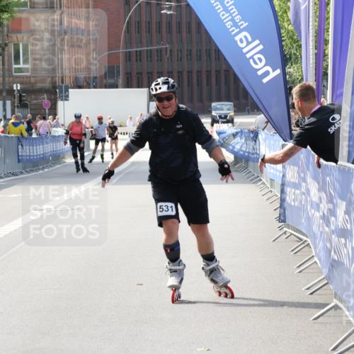 29.06.2025 - hella hamburg halbmarathon Strokosch-Dieckow http://msf.ph/oto/8196247 29.06.2025 09:40:54 Ziel 20098, 20531 meine-sportfotos.de