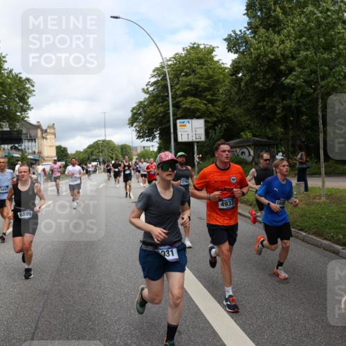 29.06.2025 - hella hamburg halbmarathon Yannick Fuchs http://msf.ph/oto/8196321 29.06.2025 10:44:21 20KM 1119, 1216, 1321, 1399, 1507, 1630, 2020, 2234, 2788, 3296, 3852, 3947, 4127, 4247, 4933, 5447, 5894, 6125, 6282, 7176, 8153, 8313, 8576, 8657, 8689, 8899, 8921, 9031, 9303, 10371, 10480, 10750, 11356, 11455, 11607, 11975, 12203, 12235, 12527, 12624, 12733, 13282, 13463, 13609, 13758, 13812, 14257, 14562, 14794, 15620, 15803, 15950, 16000, 16242, 16716, 16732, 16806, 16887, 17247, 17282, 17319, 18066, 18228, 18229, 18370, 18451, 18499, 18657, 18658, 18811, 18884 meine-sportfotos.de