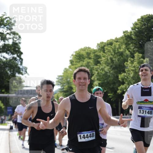 29.06.2025 - hella hamburg halbmarathon Jannik Wohlers http://msf.ph/oto/8196373 29.06.2025 09:46:40 Lombardsbrücke 1053, 1396, 1411, 1577, 2563, 3005, 3790, 3935, 5193, 5660, 6032, 6305, 7080, 7622, 7831, 7867, 8323, 9376, 9519, 10771, 11055, 11370, 11898, 12204, 13148, 13729, 13771, 13991, 14069, 14385, 14388, 14448, 14841, 14899, 14975, 15390, 16417, 16425, 16881, 17014, 17329, 17877, 18357, 18455, 18731, 18906, 18986 meine-sportfotos.de