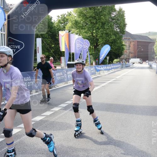 29.06.2025 - hella hamburg halbmarathon Strokosch-Dieckow http://msf.ph/oto/8196649 29.06.2025 09:41:35 Ziel 20125, 20246, 20251 meine-sportfotos.de