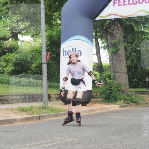 29.06.2025 - hella hamburg halbmarathon KatJ http://msf.ph/oto/8196666 29.06.2025 09:28:16 Zwischen KM18-KM19  meine-sportfotos.de