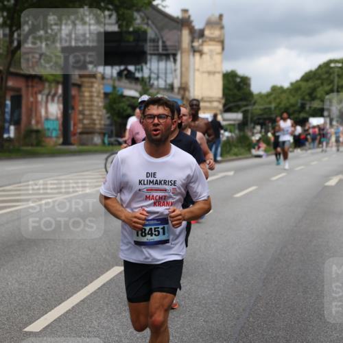 29.06.2025 - hella hamburg halbmarathon Yannick Fuchs http://msf.ph/oto/8196670 29.06.2025 10:44:23 20KM 1119, 1216, 1321, 1399, 1507, 1630, 2020, 2234, 2788, 3296, 3852, 3947, 4127, 4247, 4346, 4933, 5447, 5894, 6125, 6282, 7176, 8153, 8313, 8576, 8657, 8689, 8704, 8899, 8921, 9031, 9303, 10371, 10480, 10750, 11356, 11455, 11607, 12235, 12527, 12624, 12733, 13282, 13463, 13609, 13758, 13812, 14257, 14562, 14794, 15803, 15950, 16000, 16242, 16716, 16732, 16806, 16887, 17247, 17282, 17319, 18066, 18228, 18229, 18370, 18451, 18499, 18657, 18658, 18811, 18884 meine-sportfotos.de