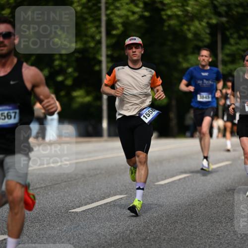 29.06.2025 - hella hamburg halbmarathon Dr. Thomas Lammeyer http://msf.ph/oto/8196698 29.06.2025 09:47:54 Kennedybrücke 1065, 2021, 2879, 3075, 3845, 3968, 4678, 5367, 7349, 8473, 8731, 10790, 10848 meine-sportfotos.de