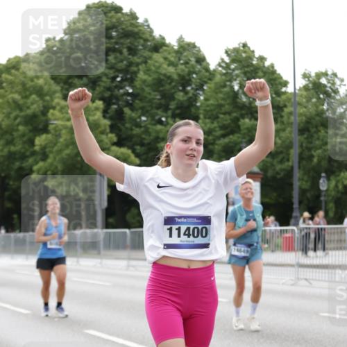29.06.2025 - hella hamburg halbmarathon Jannik Wohlers http://msf.ph/oto/8196742 29.06.2025 10:24:42 Lombardsbrücke 1740, 2000, 3920, 3961, 3963, 4008, 4010, 5814, 7778, 8083, 8962, 9573, 11400, 11921, 14086, 14649, 15153, 15679, 15942, 17185, 17954, 18194, 18198 meine-sportfotos.de