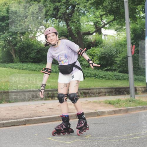 29.06.2025 - hella hamburg halbmarathon KatJ http://msf.ph/oto/8196777 29.06.2025 09:28:17 Zwischen KM18-KM19  meine-sportfotos.de