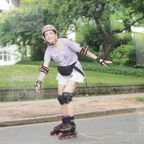 29.06.2025 - hella hamburg halbmarathon KatJ http://msf.ph/oto/8196795 29.06.2025 09:28:17 Zwischen KM18-KM19  meine-sportfotos.de