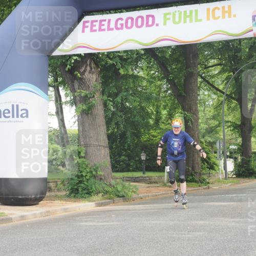 29.06.2025 - hella hamburg halbmarathon KatJ http://msf.ph/oto/8196821 29.06.2025 09:28:28 Zwischen KM18-KM19  meine-sportfotos.de