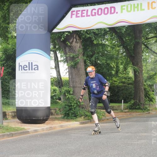 29.06.2025 - hella hamburg halbmarathon KatJ http://msf.ph/oto/8196858 29.06.2025 09:28:29 Zwischen KM18-KM19  meine-sportfotos.de