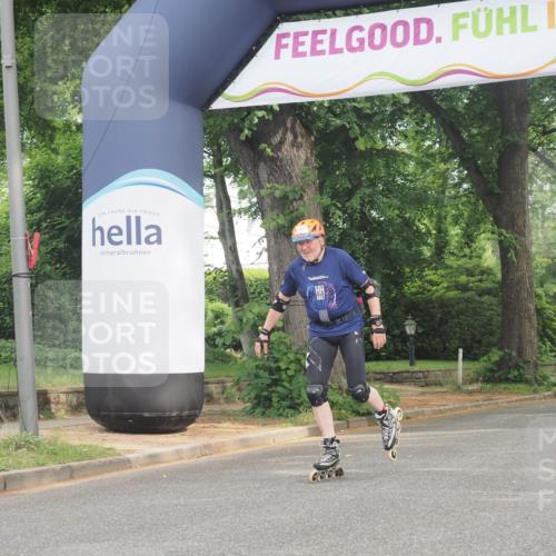 29.06.2025 - hella hamburg halbmarathon KatJ http://msf.ph/oto/8196875 29.06.2025 09:28:29 Zwischen KM18-KM19  meine-sportfotos.de