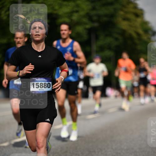 29.06.2025 - hella hamburg halbmarathon Dr. Thomas Lammeyer http://msf.ph/oto/8197071 29.06.2025 09:47:56 Kennedybrücke 1065, 2021, 2879, 3075, 3201, 3845, 3968, 4678, 5367, 7349, 8473, 8731, 10156, 10848 meine-sportfotos.de