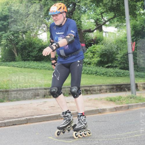 29.06.2025 - hella hamburg halbmarathon KatJ http://msf.ph/oto/8197114 29.06.2025 09:28:30 Zwischen KM18-KM19  meine-sportfotos.de
