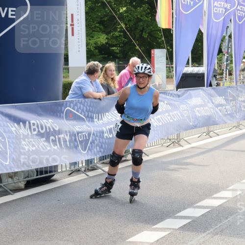 29.06.2025 - hella hamburg halbmarathon Strokosch-Dieckow http://msf.ph/oto/8197183 29.06.2025 09:43:15 Ziel 20257 meine-sportfotos.de