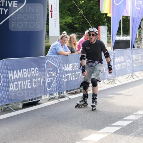 29.06.2025 - hella hamburg halbmarathon Strokosch-Dieckow http://msf.ph/oto/8197262 29.06.2025 09:43:21 Ziel 20257 meine-sportfotos.de