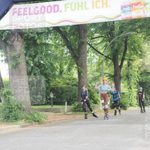 29.06.2025 - hella hamburg halbmarathon KatJ http://msf.ph/oto/8197433 29.06.2025 09:29:37 Zwischen KM18-KM19  meine-sportfotos.de