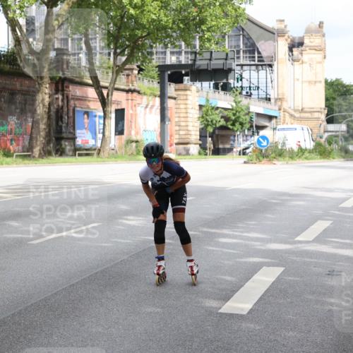 29.06.2025 - hella hamburg halbmarathon Yannick Fuchs http://msf.ph/oto/8197461 29.06.2025 09:13:57 20KM 181, 1, 1 meine-sportfotos.de