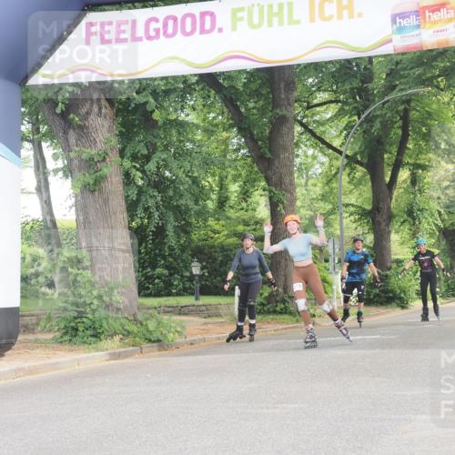 29.06.2025 - hella hamburg halbmarathon KatJ http://msf.ph/oto/8197522 29.06.2025 09:29:37 Zwischen KM18-KM19  meine-sportfotos.de