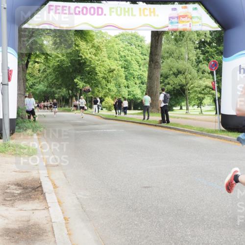 29.06.2025 - hella hamburg halbmarathon MichiJ http://msf.ph/oto/8197661 29.06.2025 10:20:57 Zwischen KM18-KM19 6619, 7272, 9047, 9508, 10298, 10929, 12232, 12681, 13606, 14548 meine-sportfotos.de