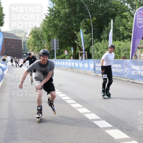 29.06.2025 - hella hamburg halbmarathon Strokosch-Dieckow http://msf.ph/oto/8197713 29.06.2025 09:44:18 Ziel 20495, 20496, 20535 meine-sportfotos.de