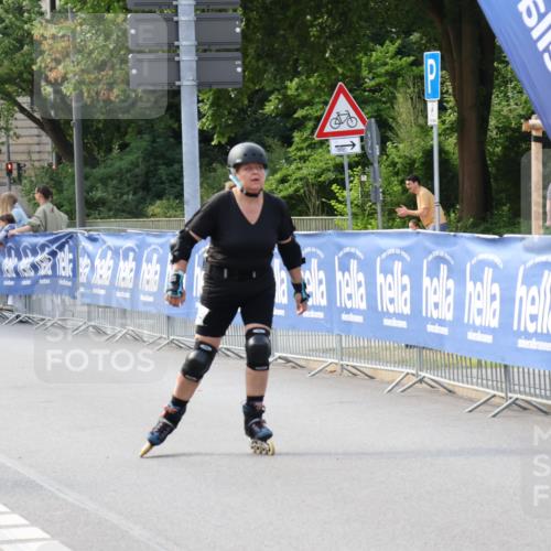 29.06.2025 - hella hamburg halbmarathon Strokosch-Dieckow http://msf.ph/oto/8197839 29.06.2025 09:44:22 Ziel 20184, 20287, 20495, 20496, 20535 meine-sportfotos.de