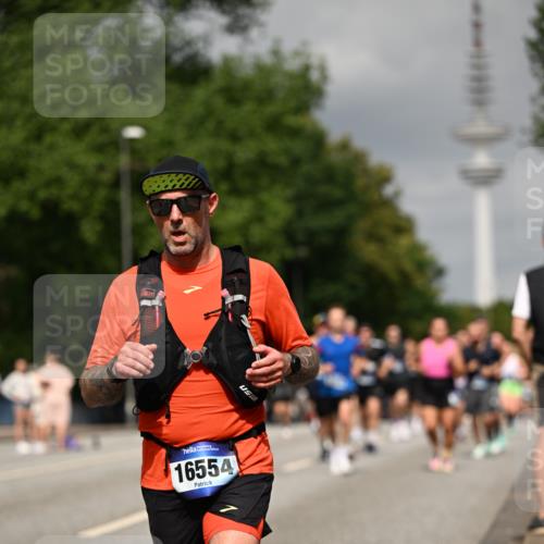 29.06.2025 - hella hamburg halbmarathon Dr. Thomas Lammeyer http://msf.ph/oto/8198144 29.06.2025 10:11:29 Kennedybrücke 1993, 4262, 4502, 5242, 5287, 5807, 5845, 5926, 6517, 6518, 6707, 6713, 6715, 6833, 7503, 8585, 9967, 10283, 10700, 10703, 11114, 11394 meine-sportfotos.de