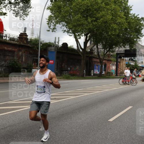 29.06.2025 - hella hamburg halbmarathon Yannick Fuchs http://msf.ph/oto/8198157 29.06.2025 10:44:31 20KM 1119, 1321, 1399, 1466, 1507, 1630, 1817, 2020, 2234, 3296, 3947, 4127, 4346, 5115, 5894, 6027, 6662, 6712, 6795, 7176, 7583, 7930, 7932, 8153, 8313, 8572, 8657, 8704, 10371, 10750, 11356, 11455, 11607, 12235, 12527, 12624, 13008, 13282, 13609, 13701, 13758, 13812, 13875, 14034, 14257, 15803, 15950, 16242, 16716, 16732, 16806, 17179, 17247, 17319, 17384, 18066, 18228, 18370, 18394, 18499, 18657, 18658, 18811, 18884 meine-sportfotos.de