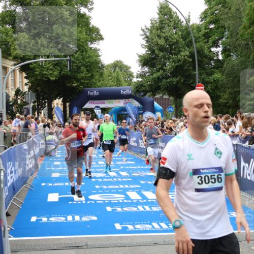 29.06.2025 - hella hamburg halbmarathon Zöllner http://msf.ph/oto/8198231 29.06.2025 10:46:25 Ziel 1600, 2222, 2842, 6421, 6691, 7335, 8142, 11185, 11773, 12171, 12651, 13698, 14045, 14200, 14228, 14262, 14482, 15157, 16127, 18118, 18211, 18637, 19209 meine-sportfotos.de