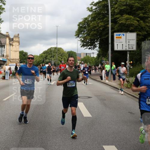 29.06.2025 - hella hamburg halbmarathon Yannick Fuchs http://msf.ph/oto/8198244 29.06.2025 10:44:32 20KM 1119, 1321, 1399, 1466, 1507, 1630, 1750, 1817, 2234, 3296, 3947, 4127, 4346, 5115, 5894, 6027, 6662, 6712, 6795, 7176, 7583, 7930, 7932, 8153, 8313, 8572, 8657, 8704, 10371, 10750, 11356, 11455, 11607, 12235, 12527, 12624, 13008, 13282, 13609, 13687, 13701, 13758, 13812, 13875, 14034, 14257, 15362, 15803, 15950, 16242, 16716, 16732, 16806, 17179, 17247, 17319, 17384, 18066, 18228, 18370, 18394, 18499, 18657, 18658, 18811, 18884 meine-sportfotos.de