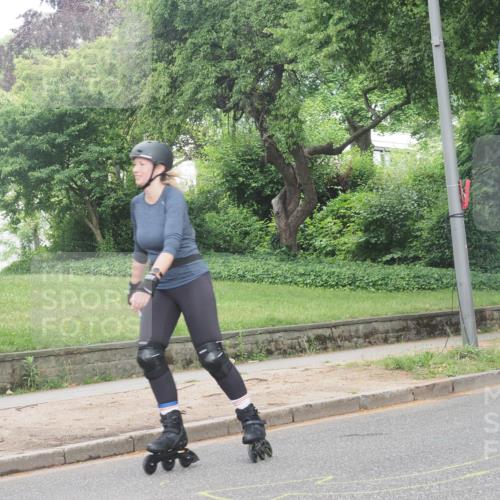 29.06.2025 - hella hamburg halbmarathon KatJ http://msf.ph/oto/8198288 29.06.2025 09:29:41 Zwischen KM18-KM19  meine-sportfotos.de