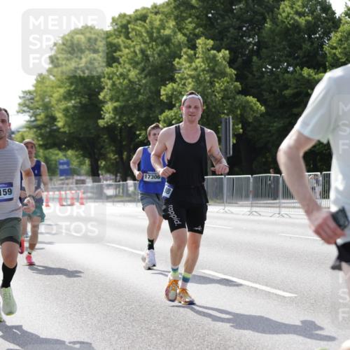 29.06.2025 - hella hamburg halbmarathon Jannik Wohlers http://msf.ph/oto/8198340 29.06.2025 09:47:25 Lombardsbrücke 1164, 2196, 2296, 4602, 5092, 8084, 8901, 9178, 9944, 10384, 10968, 11019, 11559, 11745, 12462, 12751, 12865, 13419, 13514, 13798, 14601, 14952, 15965, 16964, 17154, 17306, 18159, 18216, 18687, 18689, 18841 meine-sportfotos.de