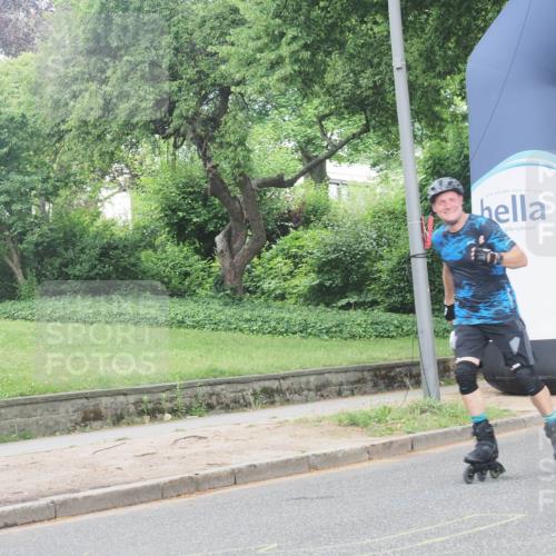 29.06.2025 - hella hamburg halbmarathon KatJ http://msf.ph/oto/8198397 29.06.2025 09:29:41 Zwischen KM18-KM19  meine-sportfotos.de