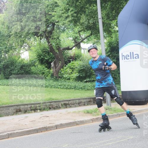 29.06.2025 - hella hamburg halbmarathon KatJ http://msf.ph/oto/8198438 29.06.2025 09:29:41 Zwischen KM18-KM19  meine-sportfotos.de
