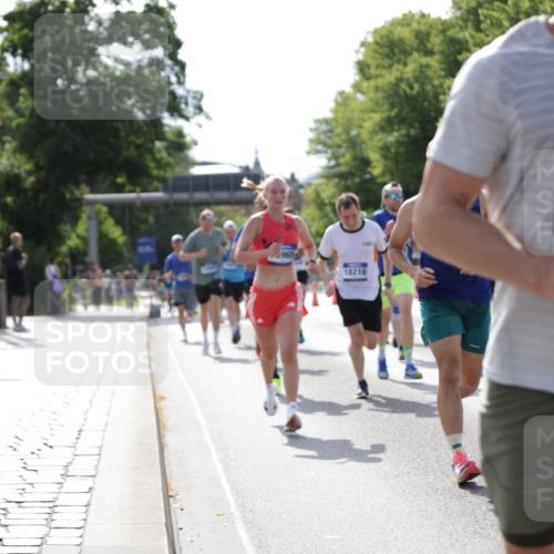 29.06.2025 - hella hamburg halbmarathon Jannik Wohlers http://msf.ph/oto/8198492 29.06.2025 09:47:26 Lombardsbrücke 1164, 1562, 2196, 2296, 4602, 5092, 8084, 8901, 9178, 9944, 10384, 10968, 11019, 11559, 11745, 12462, 12865, 13419, 13514, 13798, 14601, 14934, 14952, 15261, 15965, 16964, 17306, 18159, 18216, 18687, 18689, 18841 meine-sportfotos.de