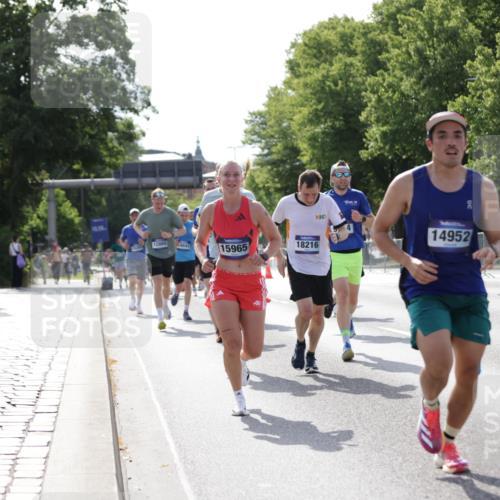 29.06.2025 - hella hamburg halbmarathon Jannik Wohlers http://msf.ph/oto/8198581 29.06.2025 09:47:27 Lombardsbrücke 1164, 1562, 2196, 2296, 4602, 5092, 8084, 8901, 9178, 9944, 10384, 10968, 11019, 11559, 11745, 12462, 12865, 13419, 13514, 13798, 14601, 14934, 14952, 15261, 15965, 16964, 17306, 18159, 18216, 18687, 18689, 18841 meine-sportfotos.de