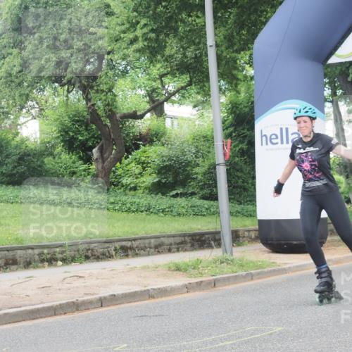 29.06.2025 - hella hamburg halbmarathon KatJ http://msf.ph/oto/8198583 29.06.2025 09:29:42 Zwischen KM18-KM19  meine-sportfotos.de