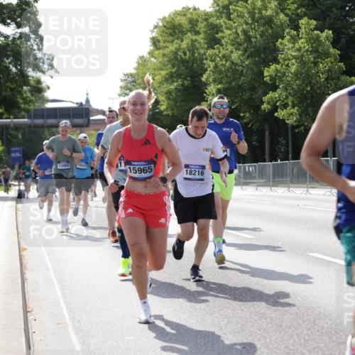 29.06.2025 - hella hamburg halbmarathon Jannik Wohlers http://msf.ph/oto/8198619 29.06.2025 09:47:27 Lombardsbrücke 1164, 1562, 2196, 2296, 4602, 5092, 8084, 8901, 9178, 9944, 10384, 10968, 11019, 11559, 11745, 12462, 12865, 13419, 13514, 13798, 14601, 14934, 14952, 15261, 15965, 16964, 17306, 18159, 18216, 18687, 18689, 18841 meine-sportfotos.de