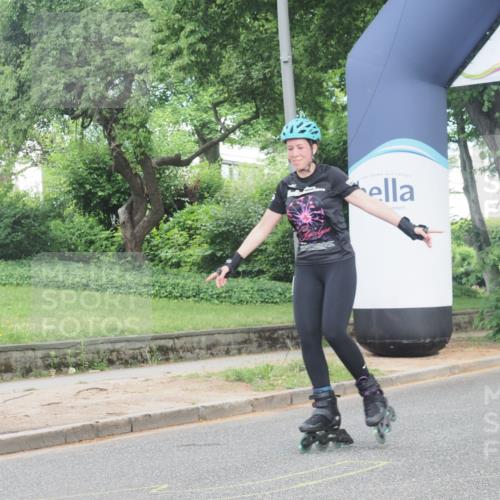 29.06.2025 - hella hamburg halbmarathon KatJ http://msf.ph/oto/8198681 29.06.2025 09:29:42 Zwischen KM18-KM19  meine-sportfotos.de