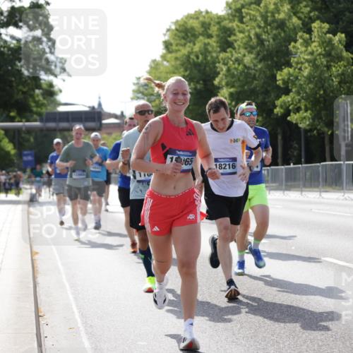 29.06.2025 - hella hamburg halbmarathon Jannik Wohlers http://msf.ph/oto/8198685 29.06.2025 09:47:28 Lombardsbrücke 1164, 1562, 2196, 2296, 4602, 5092, 8901, 9178, 9944, 10384, 10968, 11745, 12462, 12865, 13514, 13798, 13854, 14387, 14601, 14934, 14952, 15261, 15965, 16964, 17306, 18159, 18216, 18573, 18687, 18689, 18841 meine-sportfotos.de