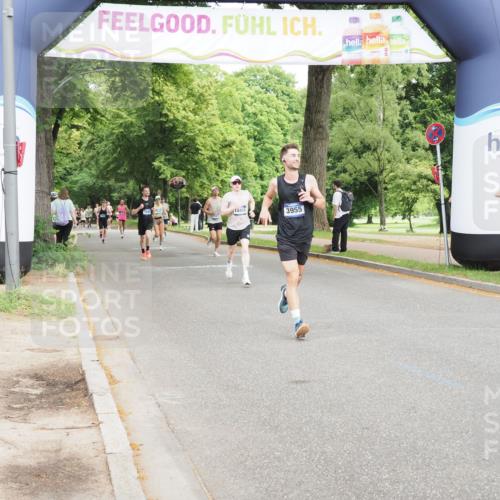 29.06.2025 - hella hamburg halbmarathon MichiJ http://msf.ph/oto/8198688 29.06.2025 10:21:14 Zwischen KM18-KM19 3955, 4129, 5187, 5746 meine-sportfotos.de