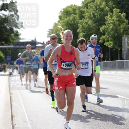 29.06.2025 - hella hamburg halbmarathon Jannik Wohlers http://msf.ph/oto/8198724 29.06.2025 09:47:28 Lombardsbrücke 1164, 1562, 2196, 2296, 4602, 5092, 8901, 9178, 9944, 10384, 10968, 11745, 12462, 12865, 13514, 13798, 13854, 14387, 14601, 14934, 14952, 15261, 15965, 16964, 17306, 18159, 18216, 18573, 18687, 18689, 18841 meine-sportfotos.de