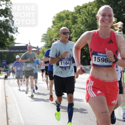 29.06.2025 - hella hamburg halbmarathon Jannik Wohlers http://msf.ph/oto/8198808 29.06.2025 09:47:29 Lombardsbrücke 1164, 1562, 2196, 2296, 4602, 5092, 8901, 9178, 9944, 10384, 10968, 11745, 12462, 12865, 13514, 13798, 13854, 14387, 14601, 14934, 14952, 15261, 15965, 16964, 17306, 18159, 18216, 18573, 18687, 18689, 18841 meine-sportfotos.de