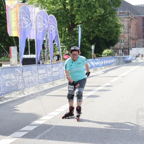 29.06.2025 - hella hamburg halbmarathon Strokosch-Dieckow http://msf.ph/oto/8198810 29.06.2025 09:44:54 Ziel 20215 meine-sportfotos.de