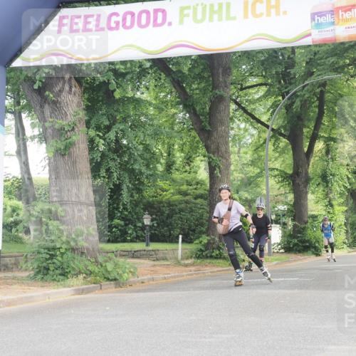 29.06.2025 - hella hamburg halbmarathon KatJ http://msf.ph/oto/8198875 29.06.2025 09:29:45 Zwischen KM18-KM19  meine-sportfotos.de